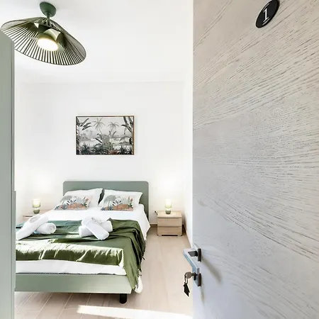 Domus Dell'angelo Bed and Breakfast Monte SantʼAngelo