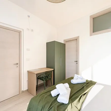 Domus Dell'angelo Bed and Breakfast 3*